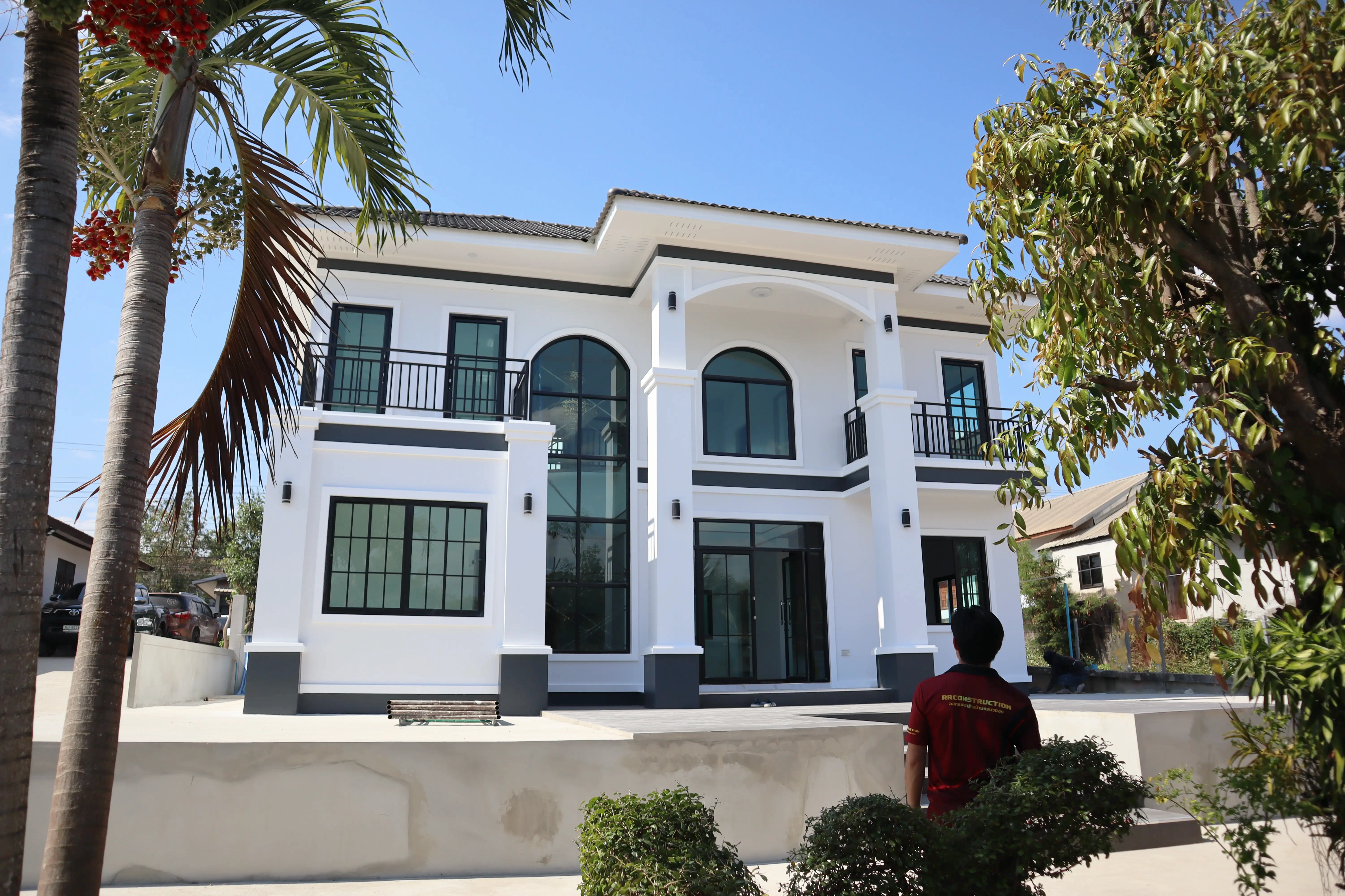 Classic Contemporary